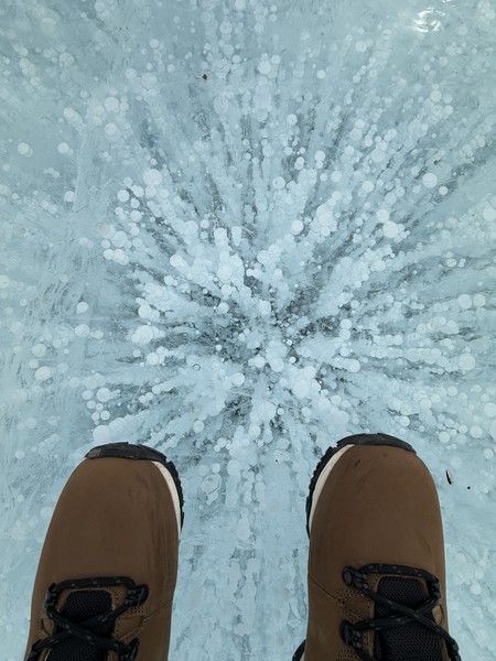 ожидал увидеть лел байкала - ожидания полностью оправдались. хивусы на 20 человек теплые и относительно тихие