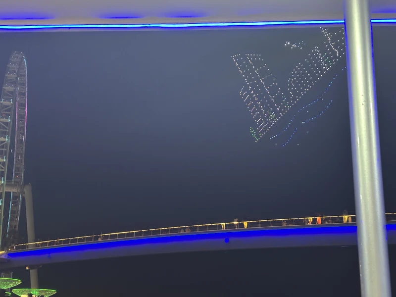 Вечерний круиз в Дубае с ужином и шоу-программой (Виктория)