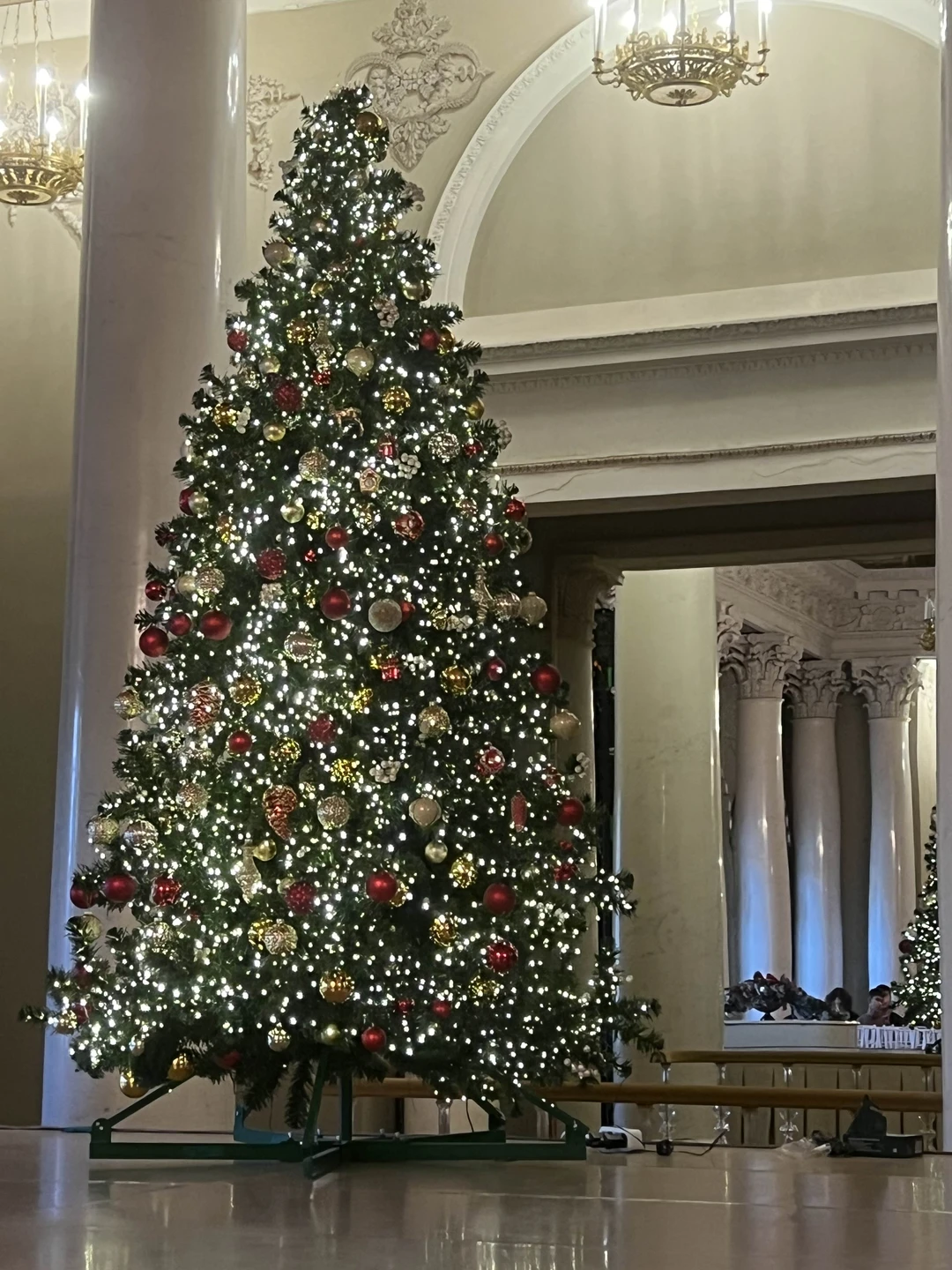 Благодарю Максима за оперативные ответы на все мои вопросы относительно экскурсии и организацию. Благодарим гида Екатерину