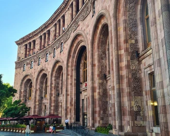 Знакомство с Ереваном