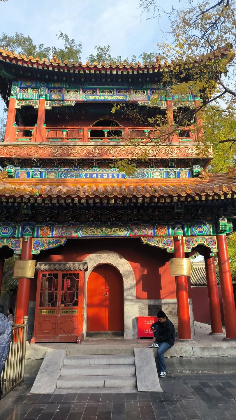 Были на экскурсии в ноябре 2025, очень понравилось. Экскурсия заняла весь день, посетили стену и храм