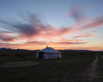 Великая история Каракорума и знакомство с жизнью монгольских скотоводов