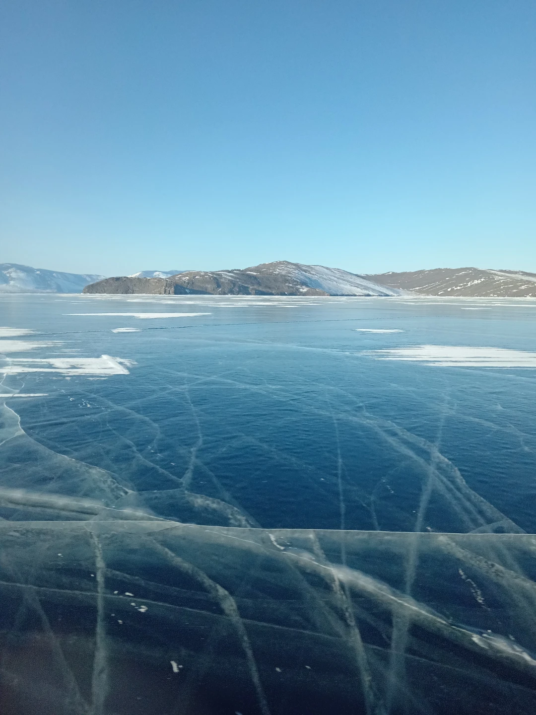Организация тура на высшем уровне, посетили все заявленные локации и остались в восторге от красоты Байкала