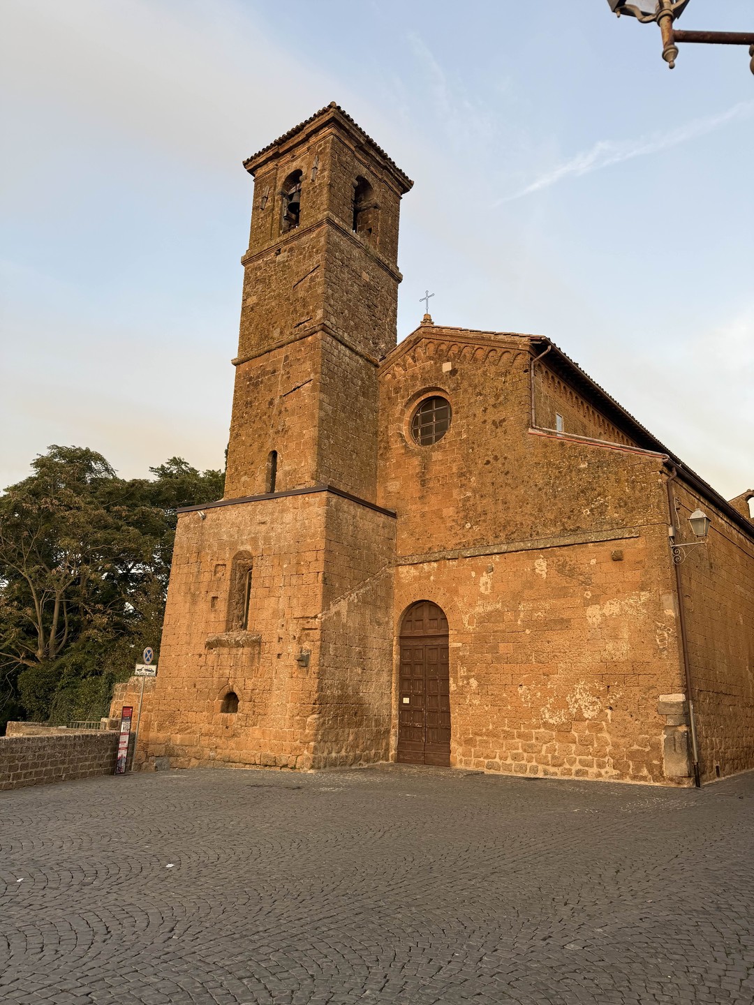 Знакомьтесь, Орвието (Арман)