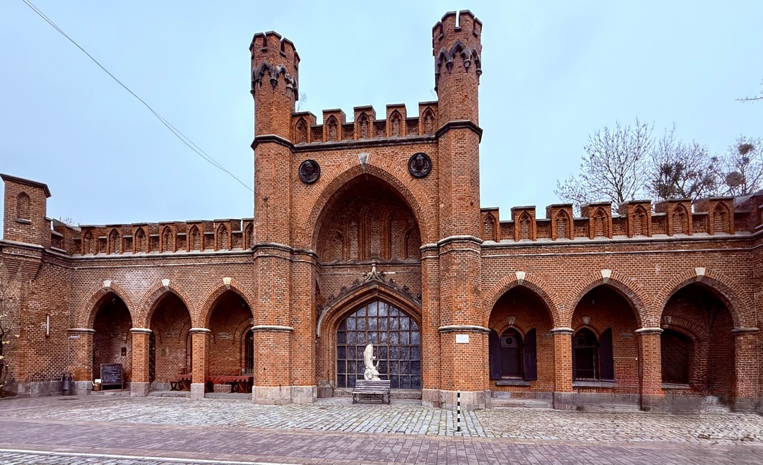 Благодарим Андрея за экскурсию по Калининграду! Нам несказанно повезло - экскурсия была индивидуальная, поэтому прошла в