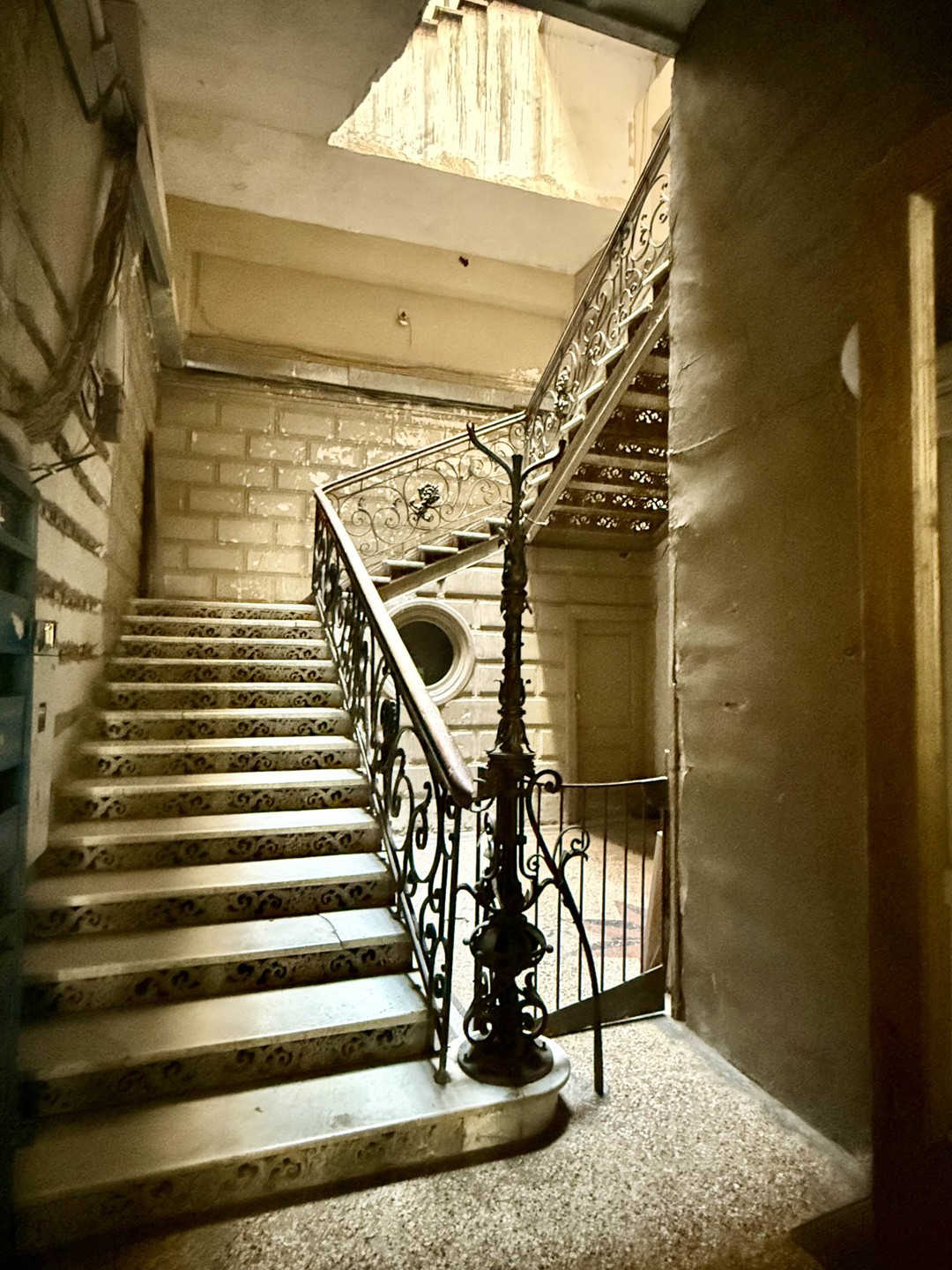 Моя самая необыкновенная экскурсия по Грузии. Очень жаль, что трипстер позволяет добавить только 10 фотографий. Прекрасный