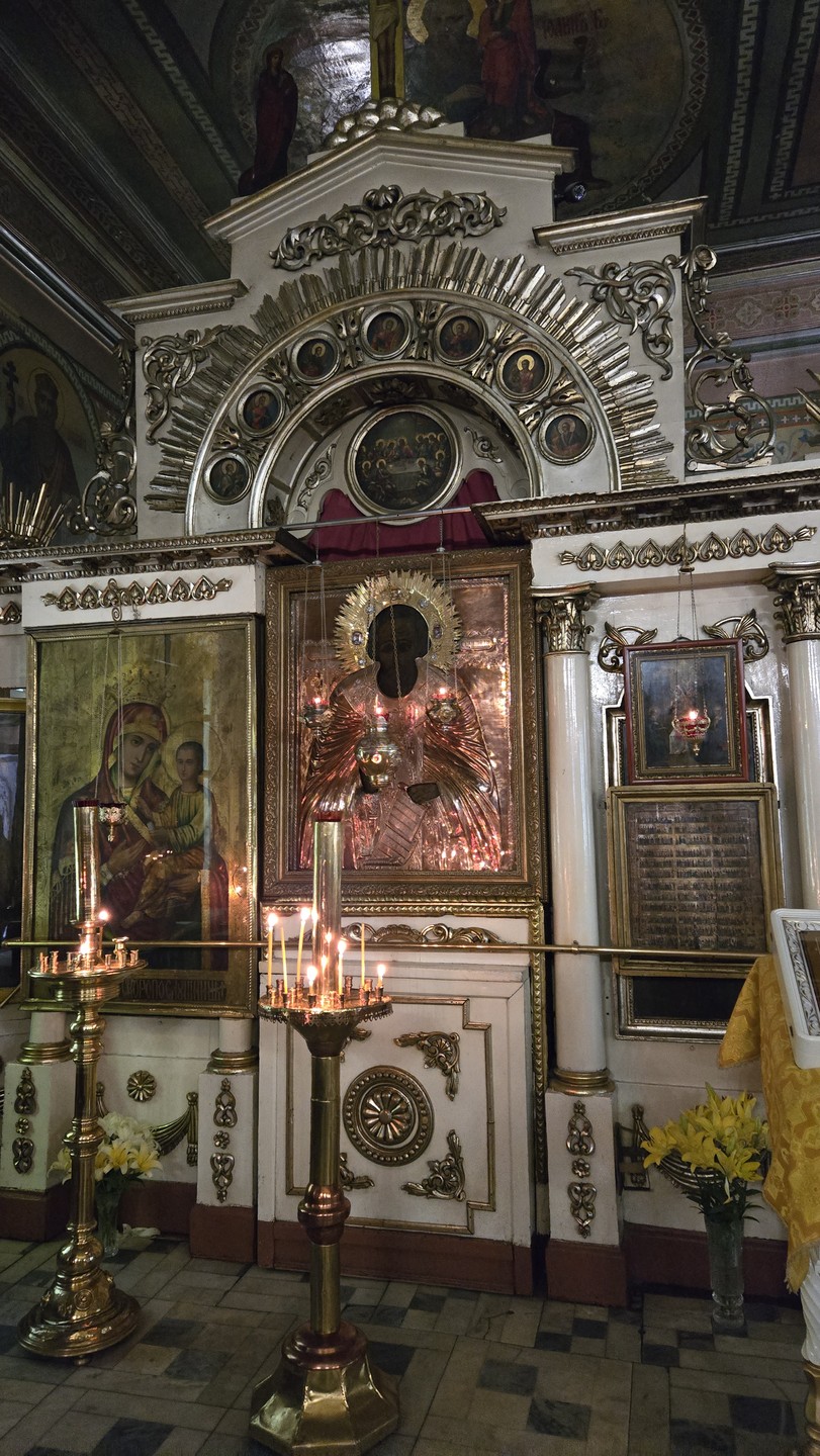 Очень советую побывать на этой экскурсии. Много узнали о знаменитых жителях Казани, ее истории. На территории