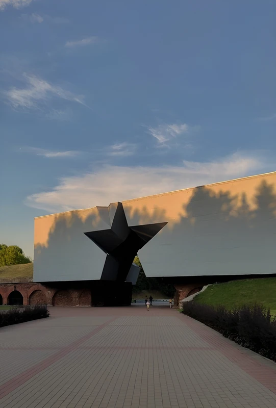 Знаковые места Беларуси только для вас: главные замки, Брестская крепость и Беловежская пуща