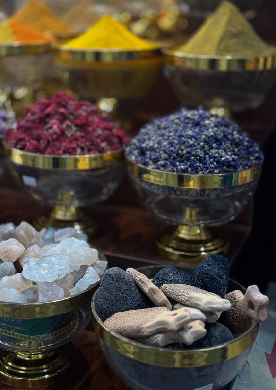 Ароматы и краски Маската