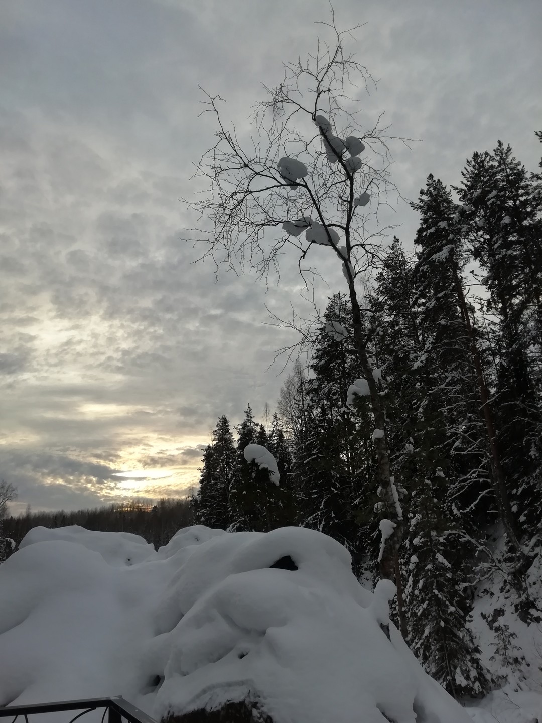 Очень здорово, великолепный экскурсовод и водитель Алексей, огромное спасибо!! Хотелось бы повторить, может быть в другое время года