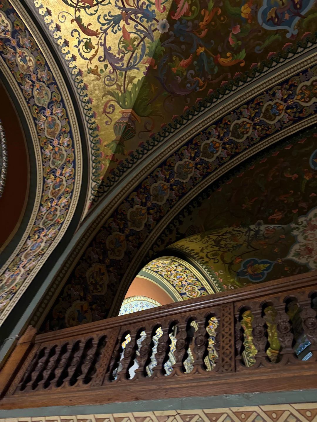 Очень благодарна гиду. Опоздала на 10 минут из-за пробок, думала со мной просто попрощается и не