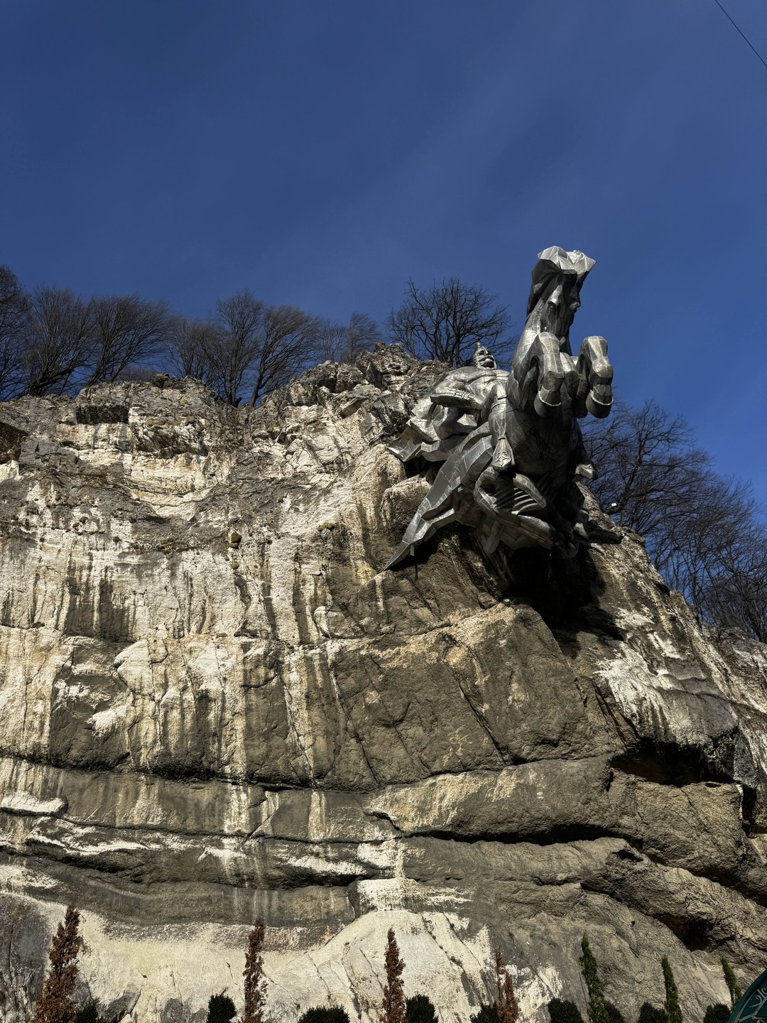 Прекрасная получилась экскурсия, огромное спасибо Гиду Артуру… было очень весело и интересно!