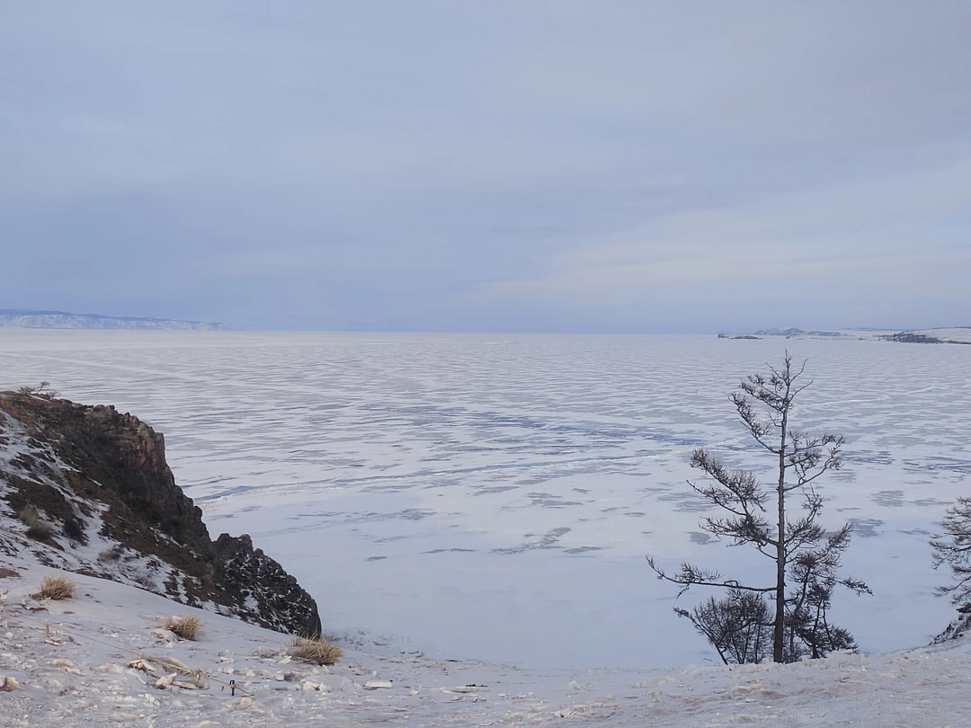У нас был экскурсовод Андрей. Очень просто и понятно, а главное весело сопроводил нас в этот