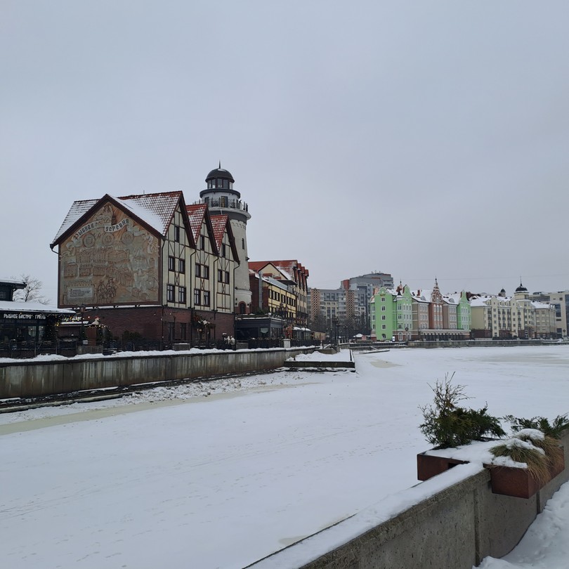 Инна чудесный экскурсовод. Совершенно случайно наткнулась на её профиль, и экскурсия «Сердце Кёнигсберга» сразу зацепила. Хоть