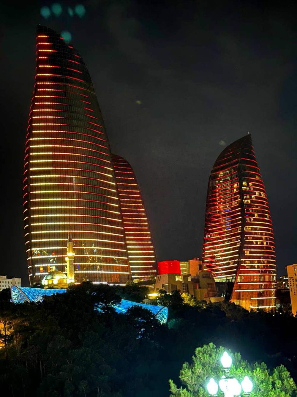 Фото Вечерний Баку