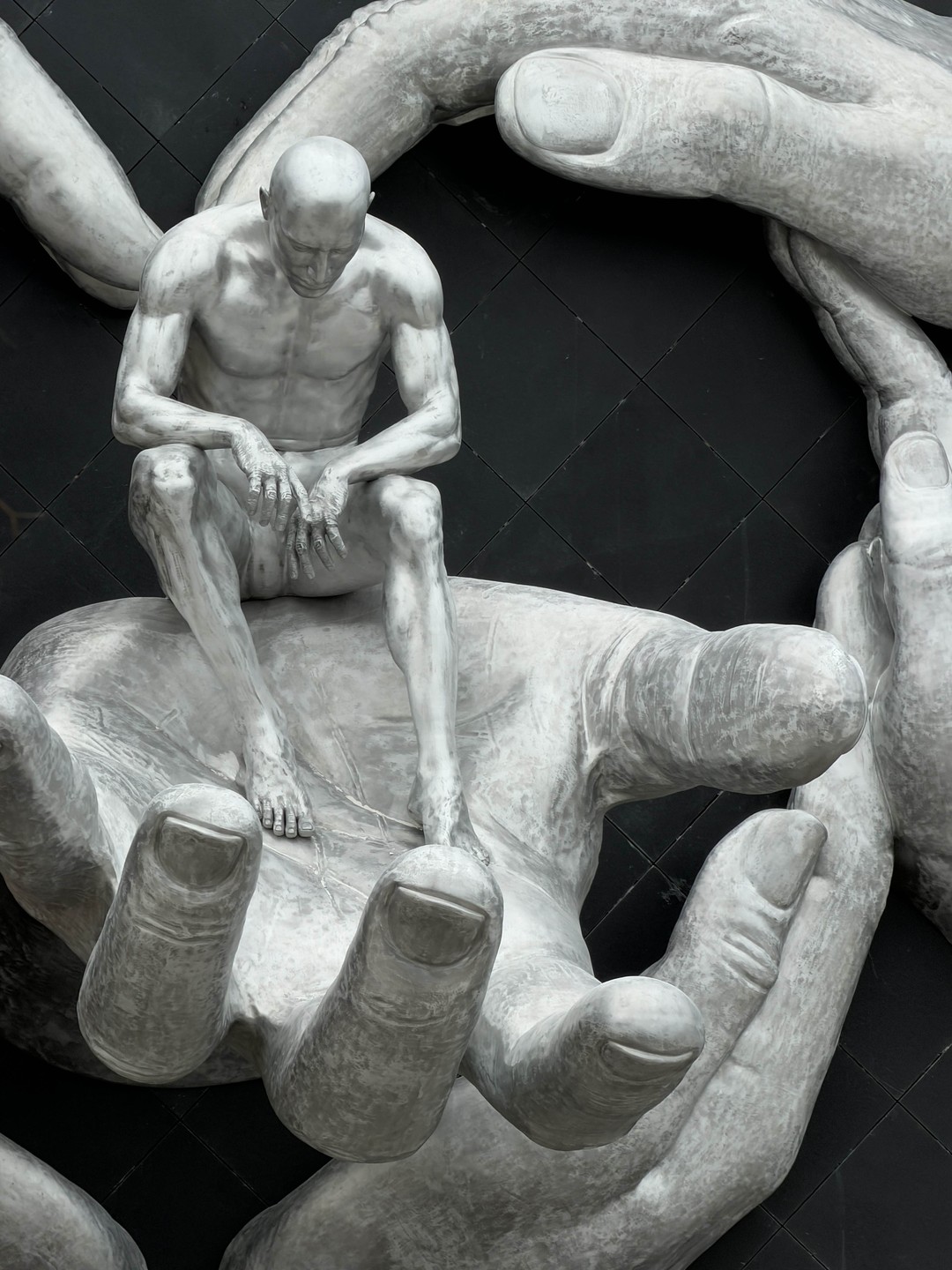 Замечательная экскурсия, была в парке не впервые, но так интересно и познавательно время пролетело. Светлана замечательный