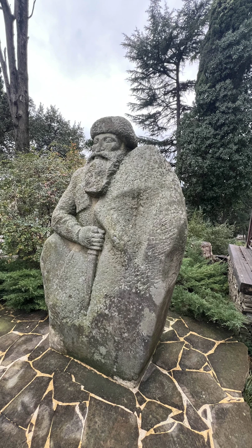 Пешком по Сочи сквозь века (Надежда)