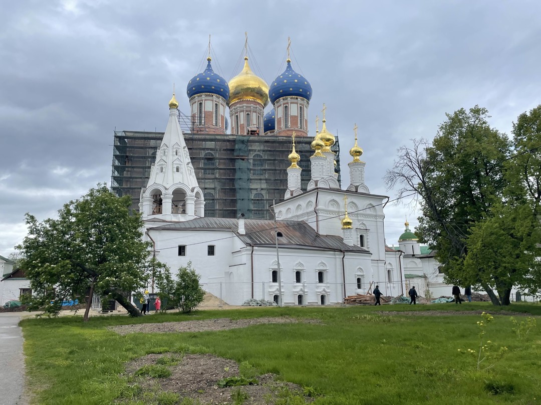 Экскурсия по Рязанскому кремлю + подъём на Соборную колокольню (Татьяна)