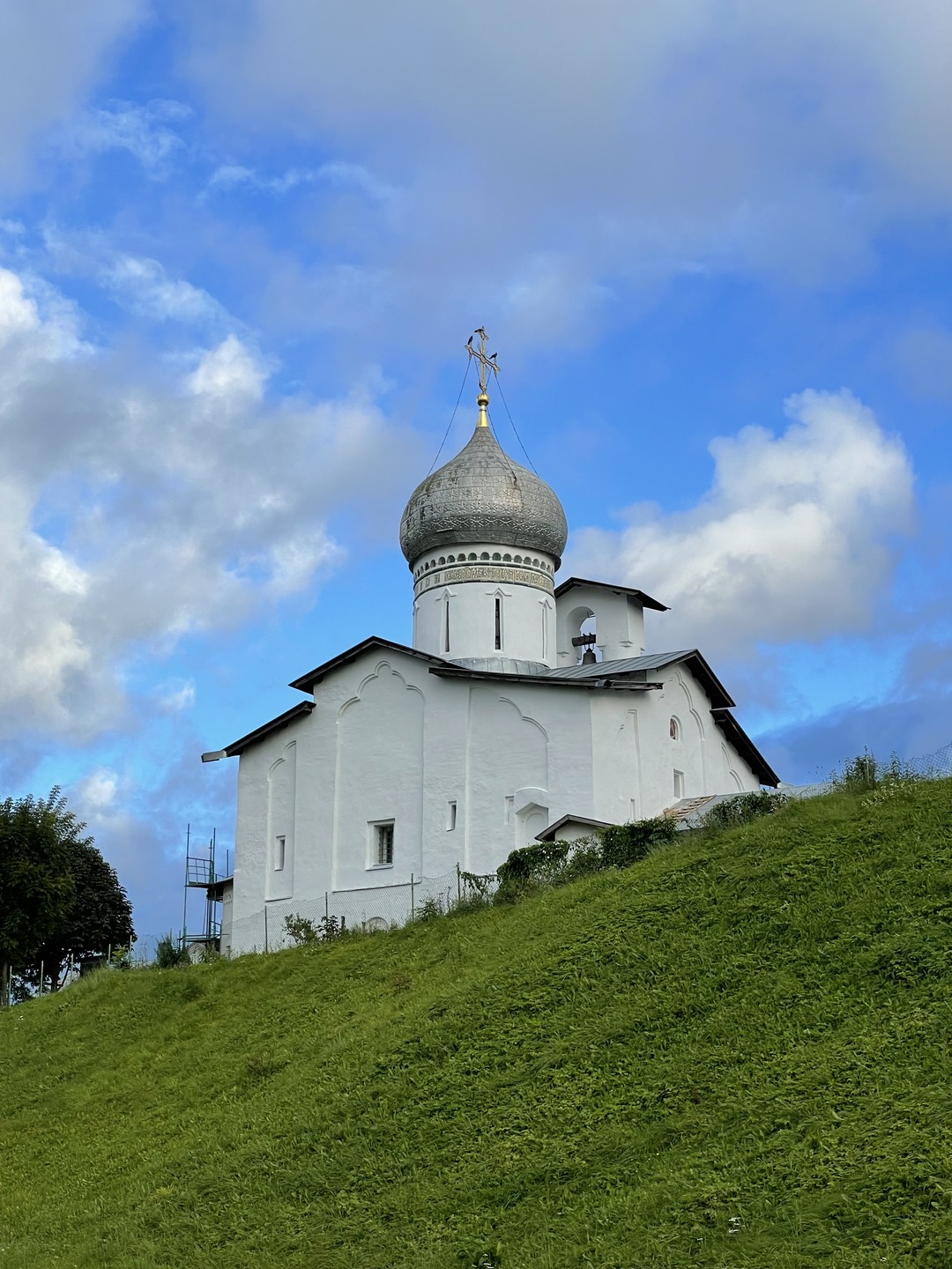 Мистика, легенды и чудеса вечернего Пскова (Любовь)