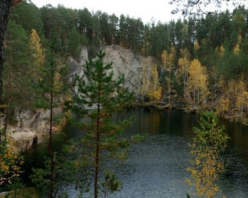 Сысерть: спектакль в доме-музее Паши Бажова, отдых у Талькова Камня