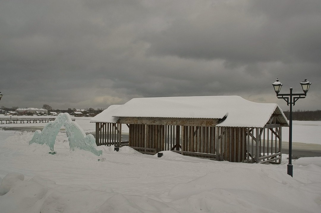 23 февраля началось для нас с экскурсии по Каргополю - и это было верное решение. Прогулка