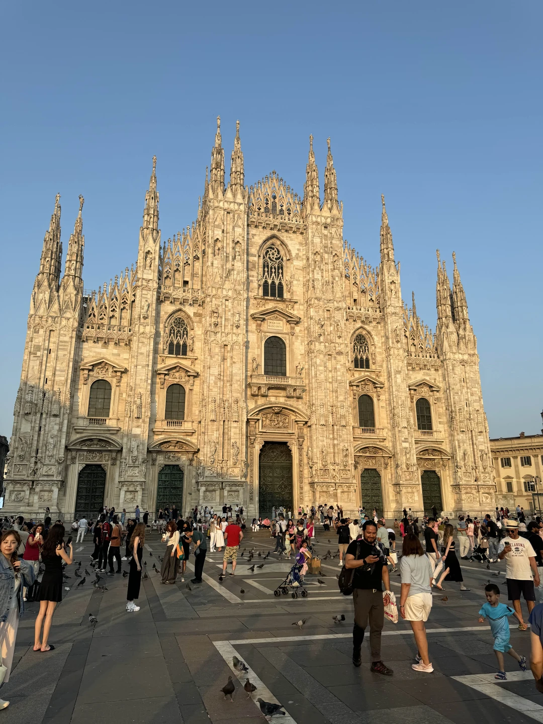 Потрясающая экскурсия! Познавательно, легко, интересно!!! Полный восторг!! Гид Александра - прекрасный человек, очень интересный рассказчик и