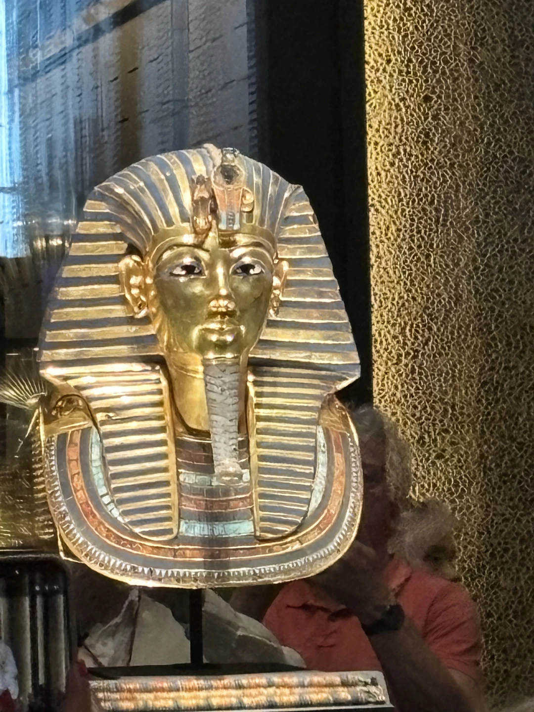 Экскурсия нам с женой, очень понравилась, мы в первый раз были в Египте, ранее в других