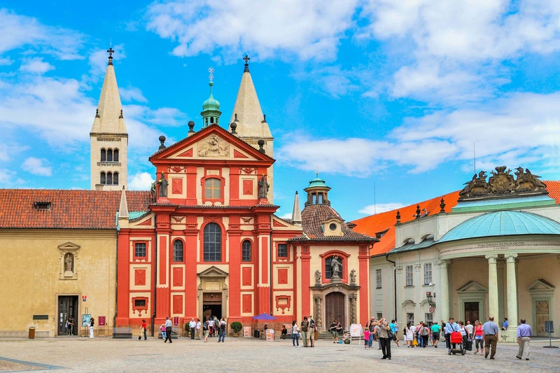 Прогулка по Пражскому граду с аудиогидом в вашем смартфоне