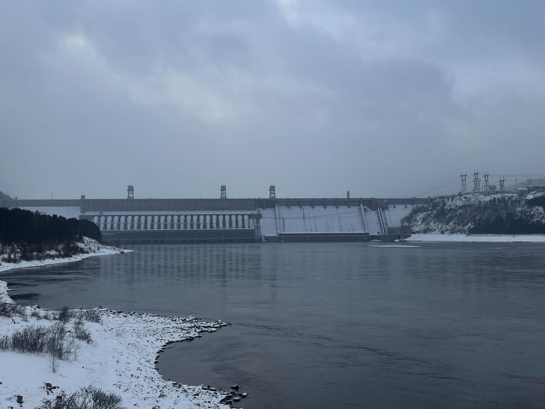 2 января 2026 состоялась экскурсия на Красноярскую ГЭС. Большое спасибо организаторам и конечно гиду Анастасии за