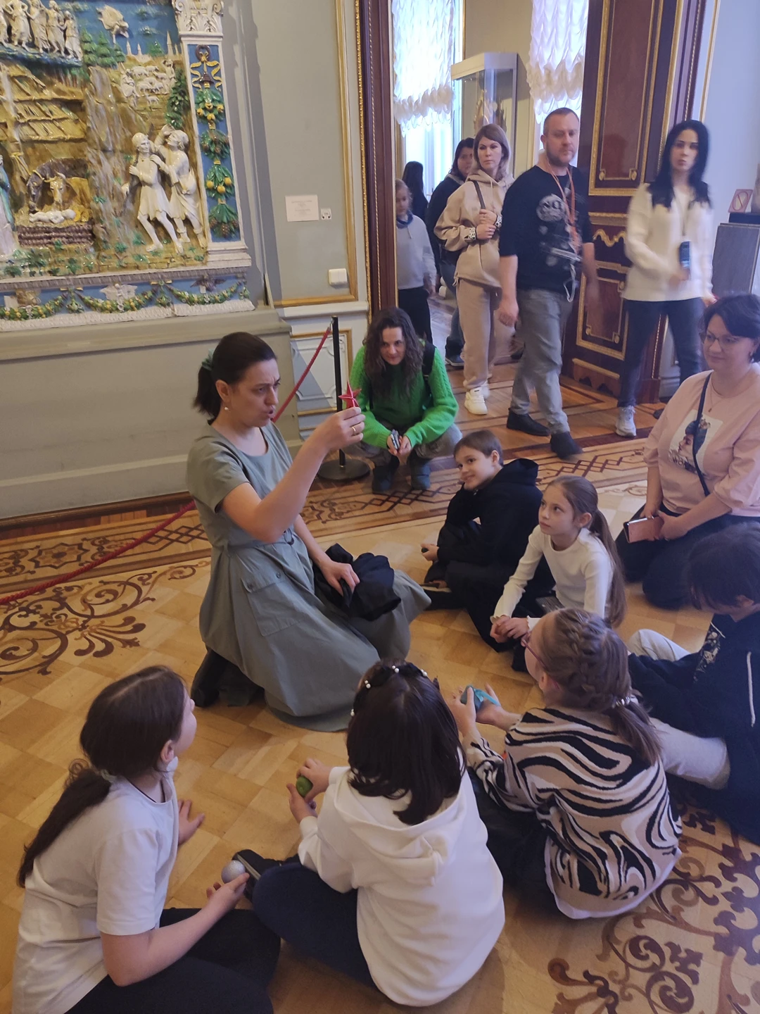 Экскурсия-квест для детей «Новый год в Зимнем дворце» (Ольга)