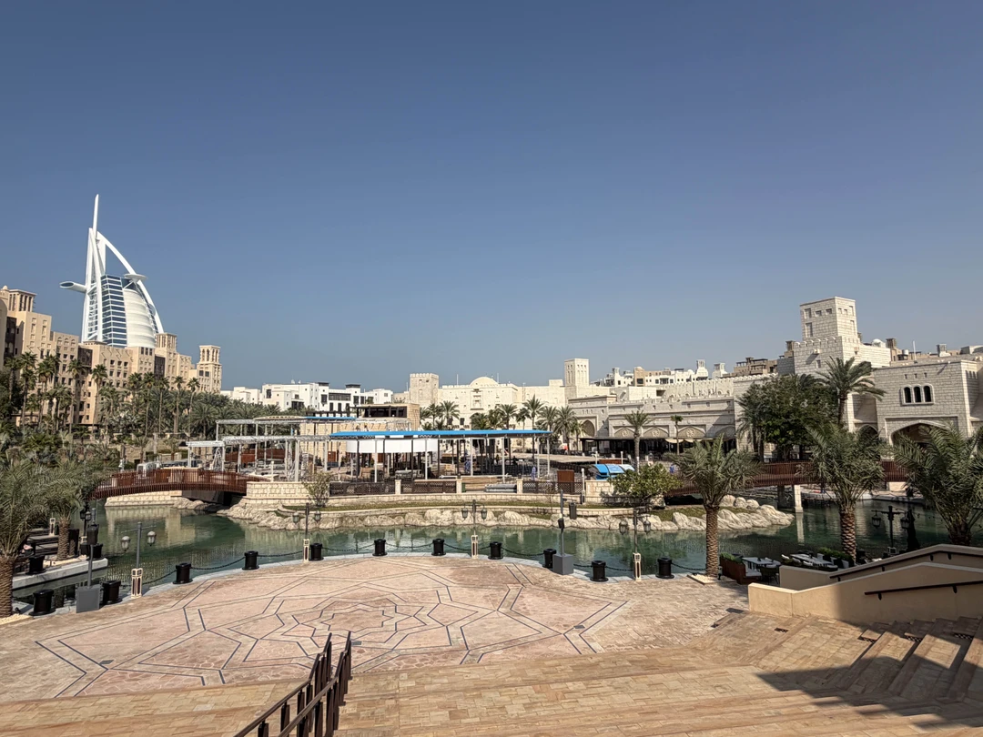 Это был супер насыщенный день! Посмотрели все и даже больше! На автомобиле очень комфортно!