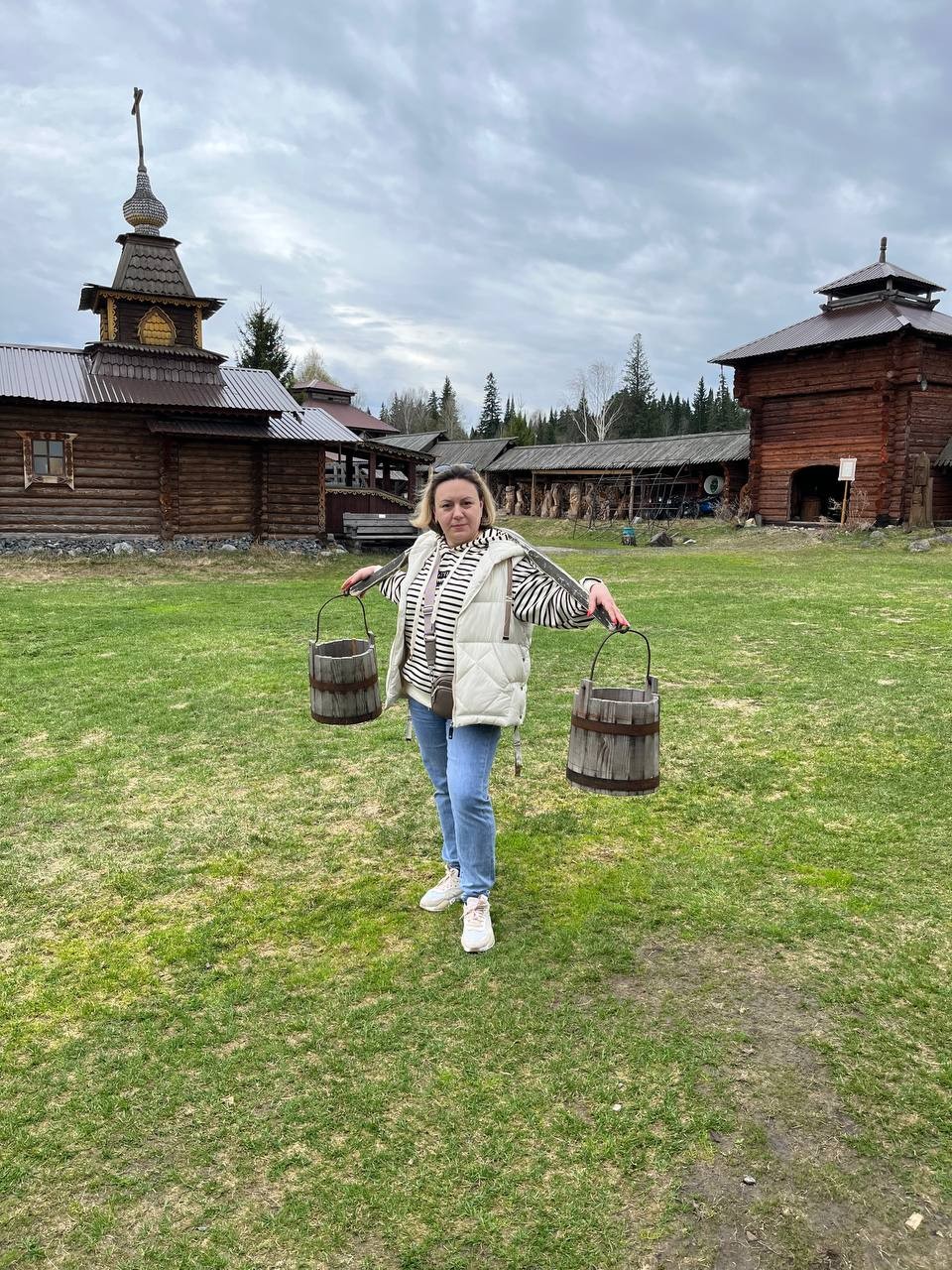 Светлана, спасибо за содержательную экскурсию в гости к томским казакам! Изучающим отзывы рекомендую посетить эту экскурсию!