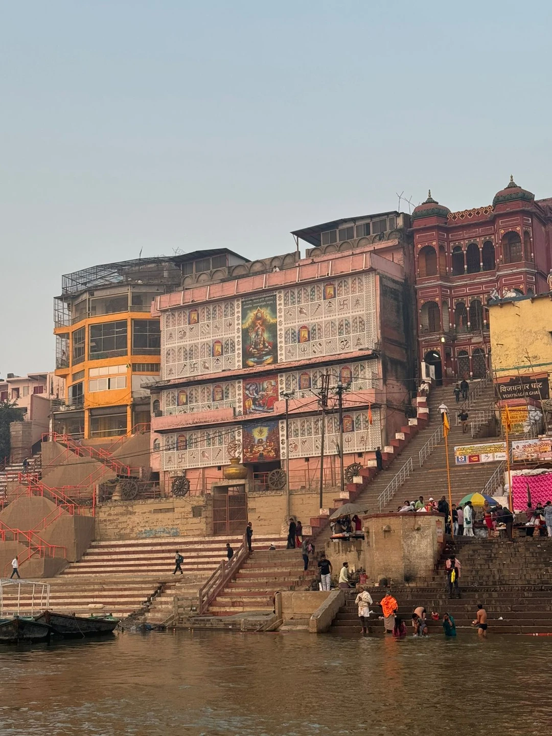 Спасибо! Это было лучшее, что могло произойти со мной. Отправилась одна, но мной бережно занимались лучшие