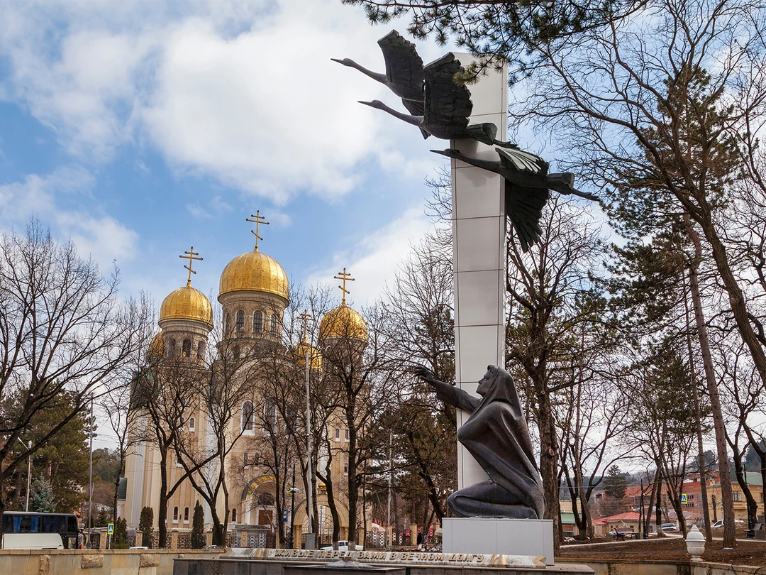 Памятник «Журавли»