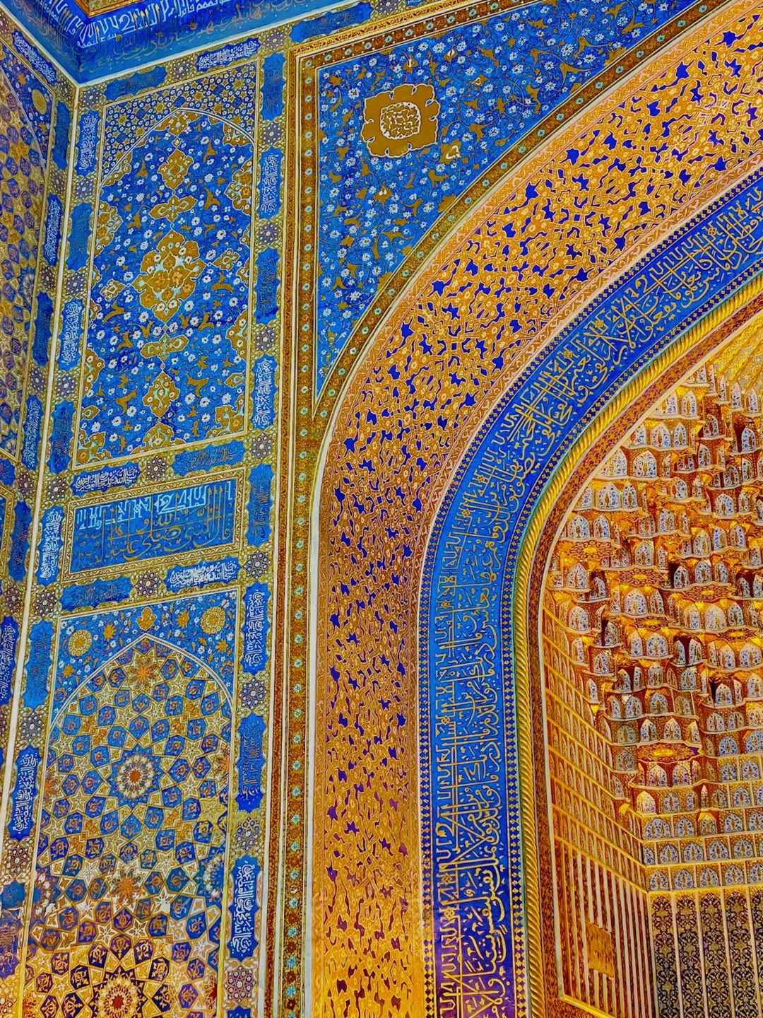 Хочу выразить искреннюю благодарность Парвизу за невероятную экскурсию! С первых минут понимаешь, что перед тобой человек