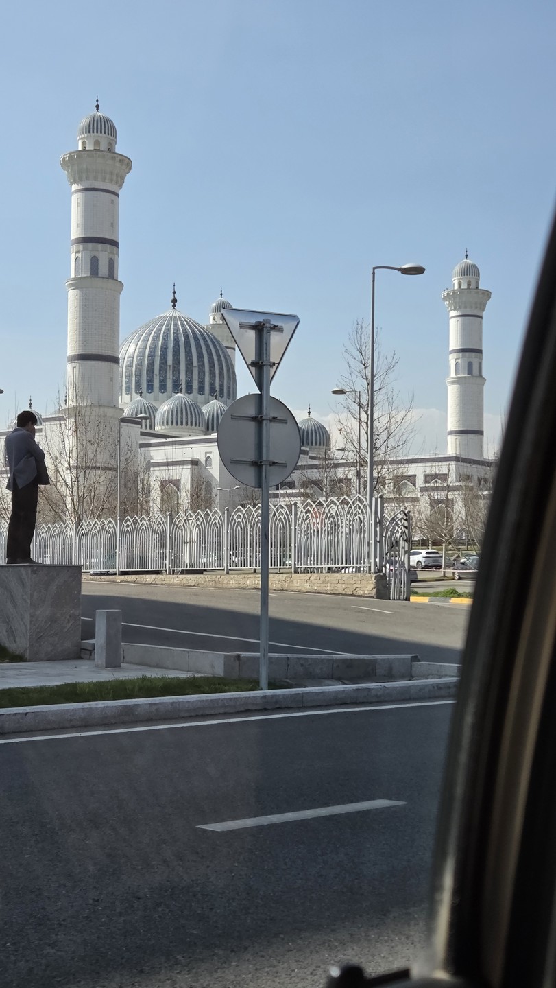 Интересная, содержательная экскурсия! Большое спасибо Шарифджону, узнали много нового, можем рекомендовать поездку в Душанбе своим друзьям