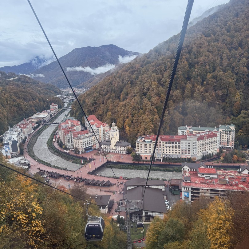 Экскурсия очень понравилась, особенно моим родителям, которые здесь не были со времен ссср. Масштаб олимпийского наследия