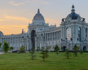 Центр и два берега Казани