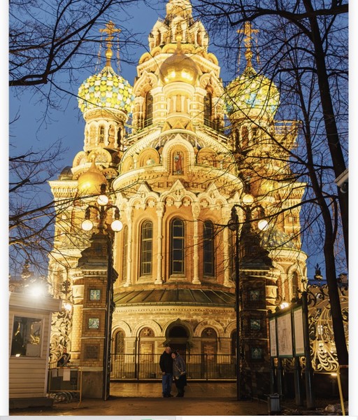 очень замечательная прогулка с Александром!!! спасибо большое ему за фотопрогулку!!! обязательно еще воспользуюсь услугами по другому маршруту!!!!