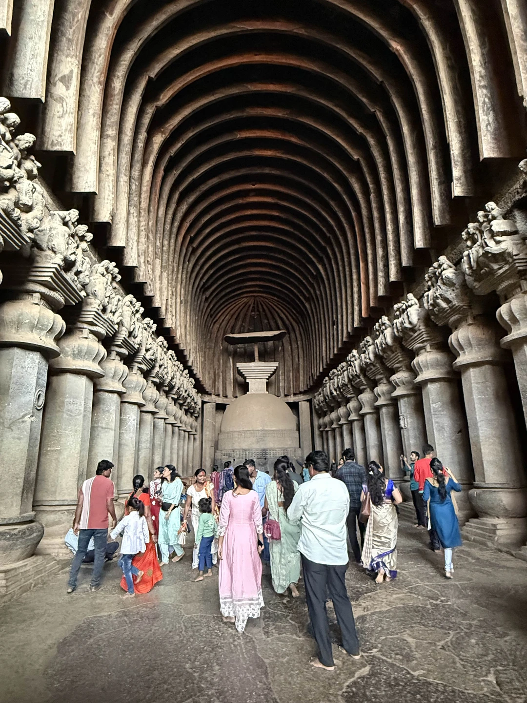 Аниса - прекрасный русскоязычный гид. Отличное и очень глубокое знание материала. Хорошо продуманный маршрут, чистая машина и аккуратный водитель