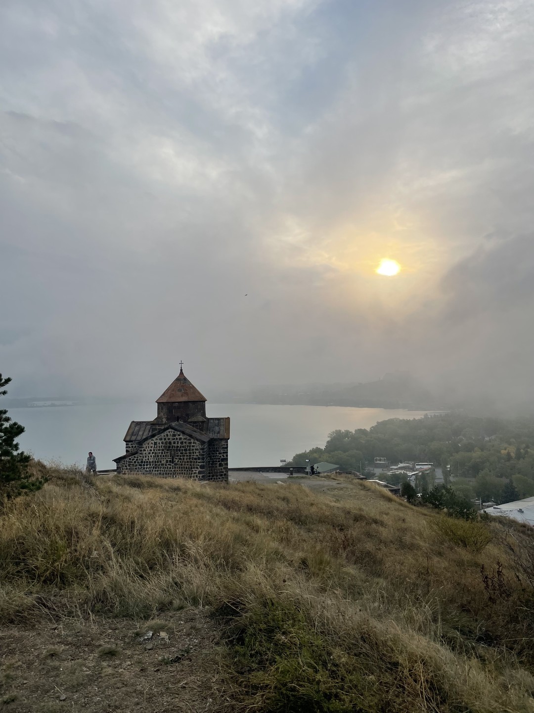 Мы брали экскурсию на 4х с Георгием. Всем четверым очень понравилось: