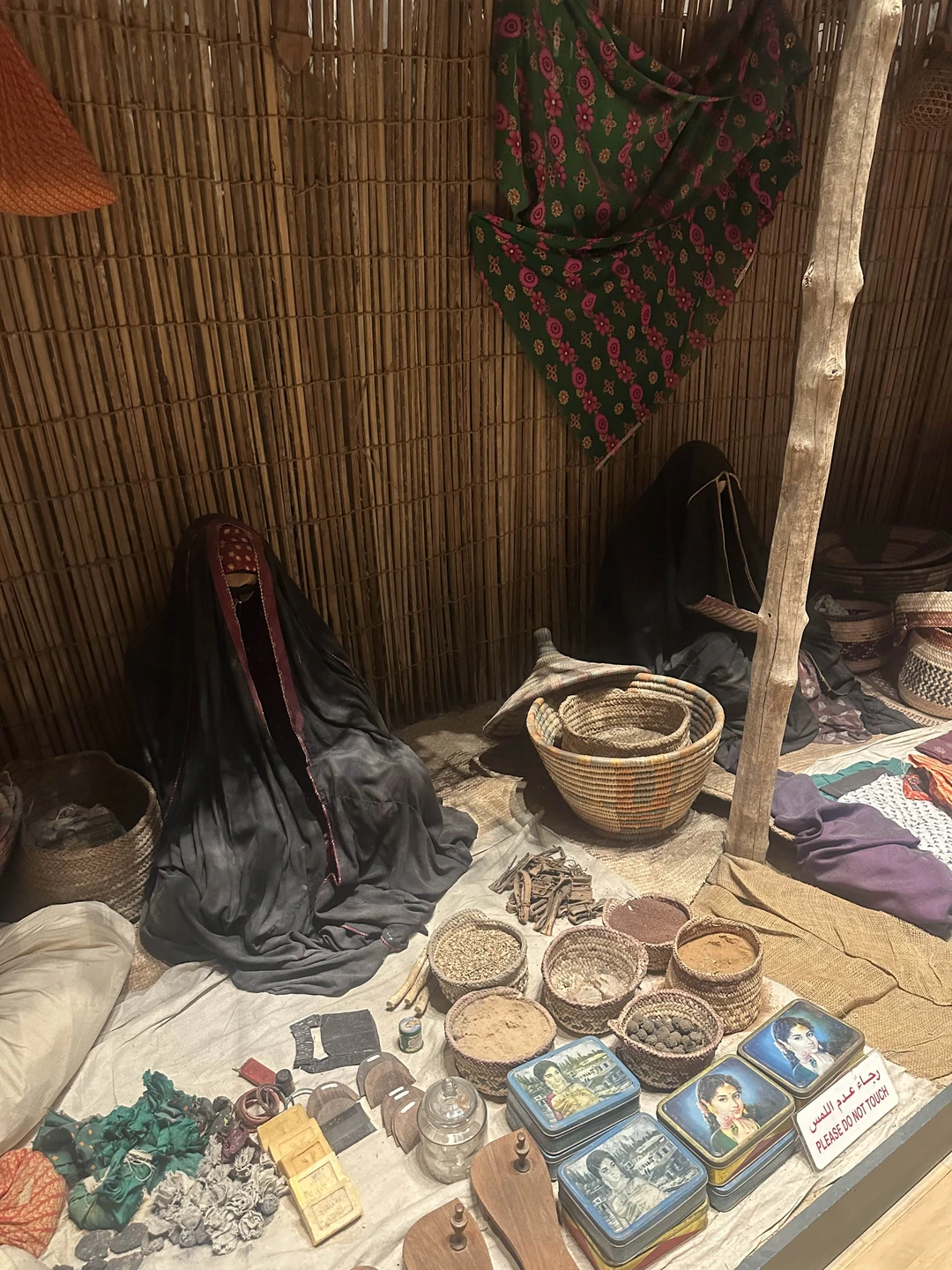 Огромное спасибо Эльмире за яркую, динамичную и живую экскурсию по Бахрейну! Пунктуальность, внимание к деталям, увлекательные