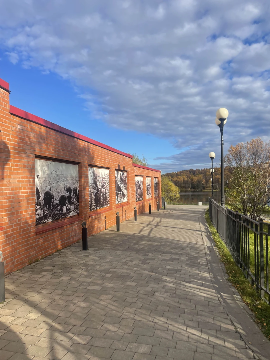 Были на обзорной экскурсии с Александром, все прошло замечательно, достаточно обширная экскурсия, помимо этого понравилось то