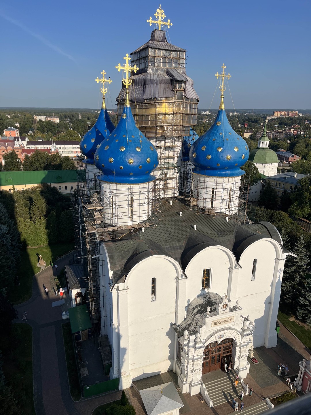 Услышать монастырь: подъём на колокольню Лавры (Татьяна)