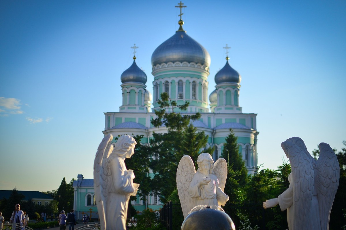 Фото 2 - Экскурсия: "В Серафимо-Дивеевский монастырь из Нижнего Новгорода"