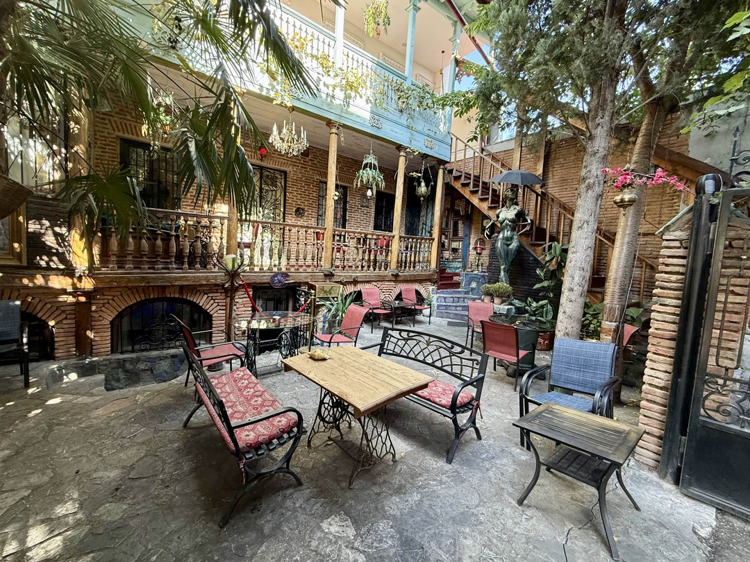 Моя самая необыкновенная экскурсия по Грузии. Очень жаль, что трипстер позволяет добавить только 10 фотографий. Прекрасный