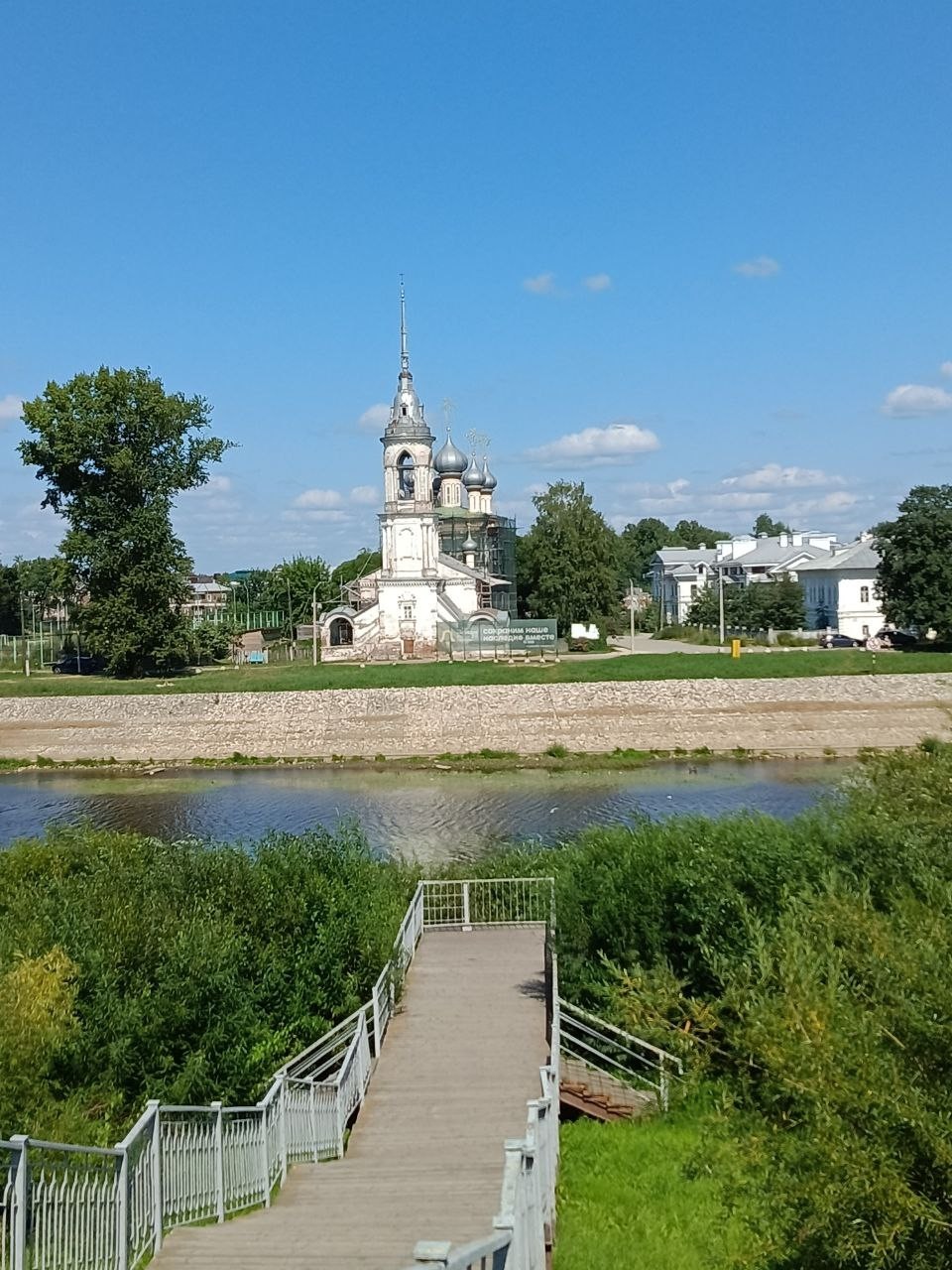 Вологда резная, кружевная, белокаменная (Ксения)