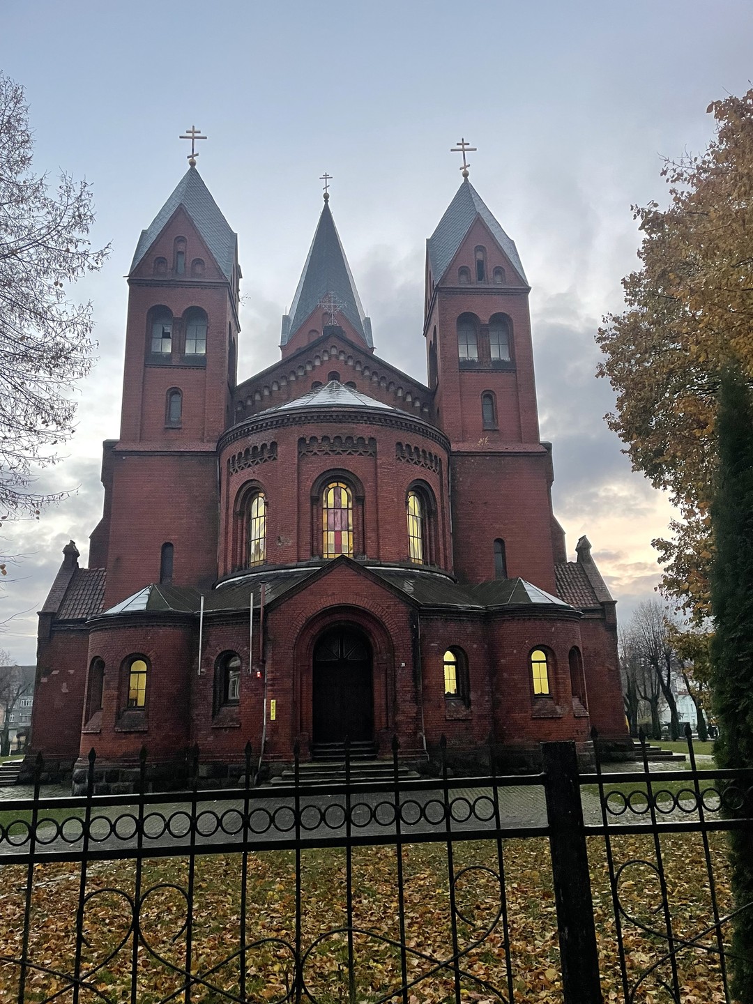 Великолепная экскурсия- рекомендую всем, в том числе (и особенно) своим землякам- калининградцам!!! Такие, казалось бы знакомые