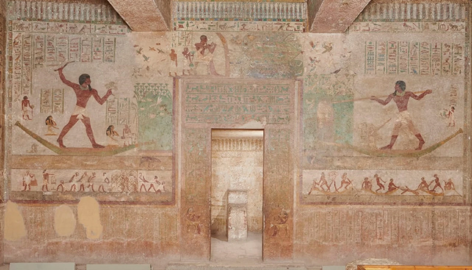 Двухдневное путешествие в Эль-Минью — таинственную столицу фараона-монотеиста