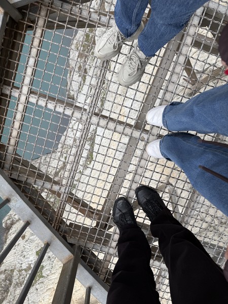 Хотели бы поблагодарить Мурада за прекрасную экскурсию и чудесный день! Услышали действительно интересный, не перегруженный фактами